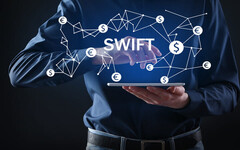 Swiftとは｜プログラミング言語の特徴やメリット、将来性をわかりやすく解説