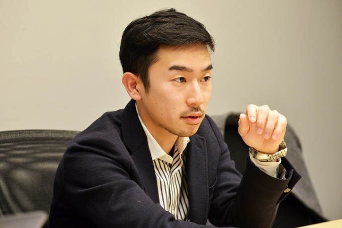 Makoto.S氏が新卒でベンチャー企業に就職した経験を話している写真